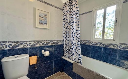 Maison – Villamartin – Ref:80404