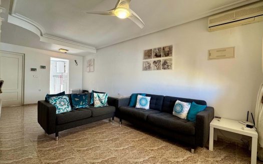 Maison – Villamartin – Ref:80404