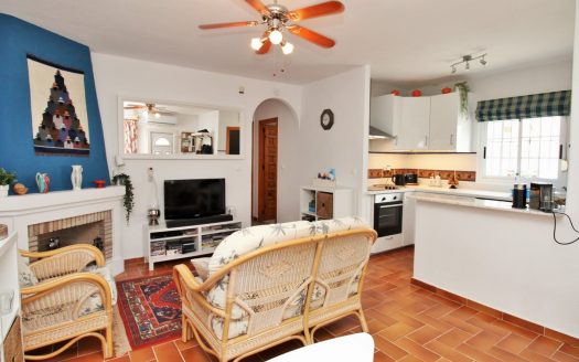 Maison – Villamartin – Ref:81108