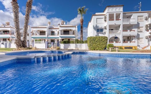 Maison – Villamartin – Ref:81030