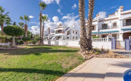 Maison – Villamartin – Ref:81030