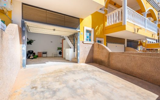 Maison mitoyenne – Algorfa – Ref :81298