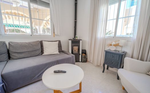 Villa – Ciudad Quesada – Ref:81263