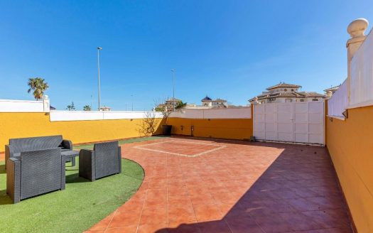 Villa – Cabo Roig – Ref:81845