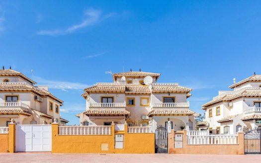 Villa – Cabo Roig – Ref:81845