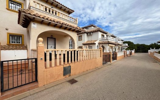 Villa – Cabo Roig – Ref:81824