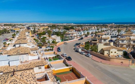 Villa – Cabo Roig – Ref:81845