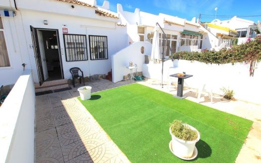 Maison – Ciudad Quesada – Ref:81742