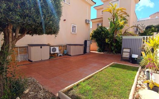 Villa – Ciudad Quesada – Ref:81764