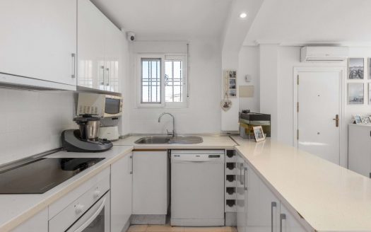 Villa – Cabo Roig – Ref:81845