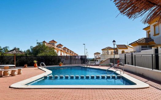 Villa – Pinar de campoverde-Ref:82219