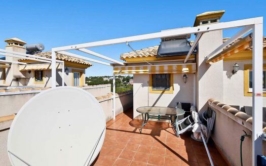 Villa – Pinar de campoverde-Ref:82219