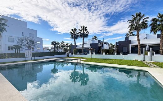 Villa – Villamartin – Ref:81993