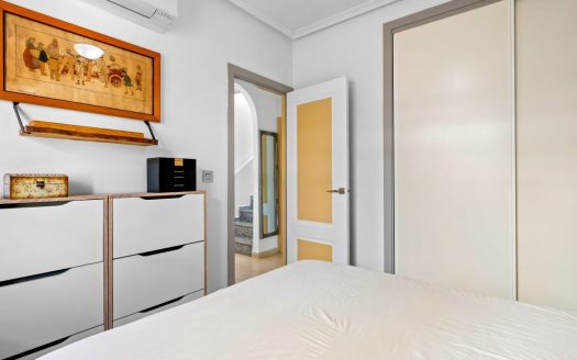 Villa – Guardamar del Segura – Ref:81690