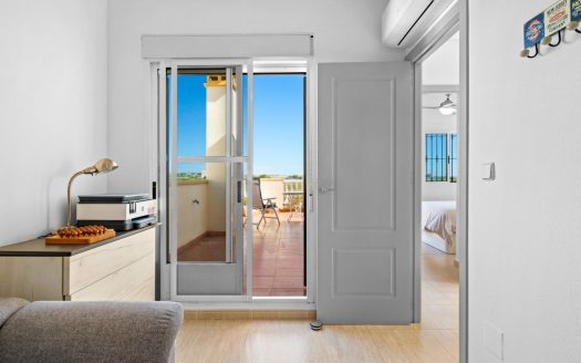 Villa – Guardamar del Segura – Ref:81690