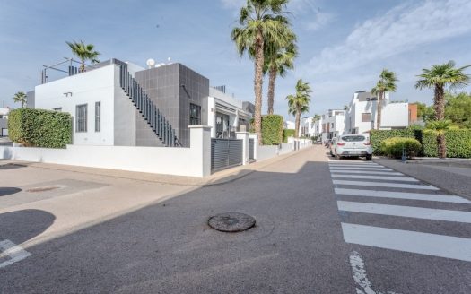 Villa – Villamartin – Ref:81993