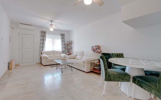 Maison – Campoamor – Ref:82502