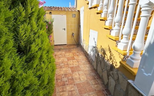 Villa – Avileses- Ref:82325