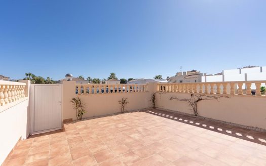 Maison – Campoamor – Ref:82502
