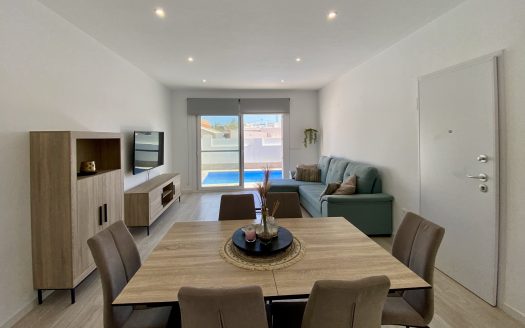 Villa – Avileses- Ref:82176