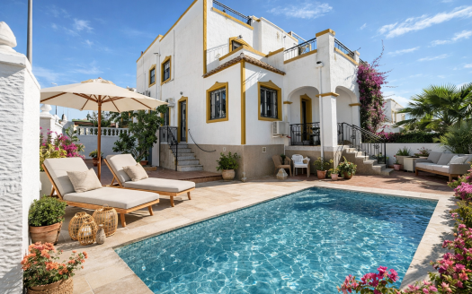 Villa – San Miguel-Ref:82387