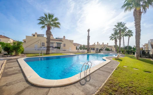 Villa- Playa Flamenca – Ref:82428
