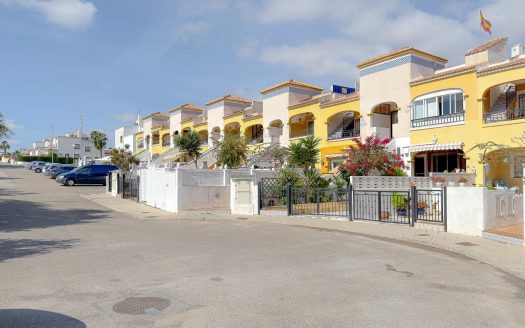 Bungalow – Los Altos – Ref:82917