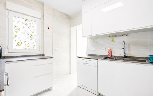 Villa – Roldan – Ref:84112