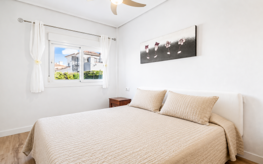 Villa – Roldan – Ref:84112