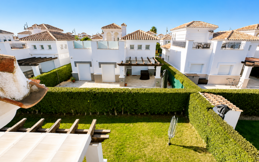 Villa – Roldan – Ref:84152