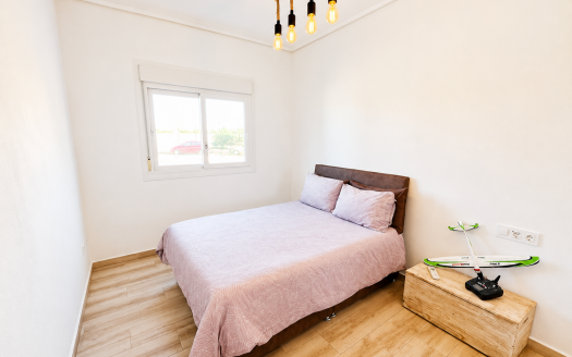 Villa – Roldan – Ref:84152