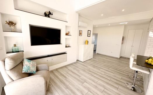 Villa – Roldan – Ref:84152