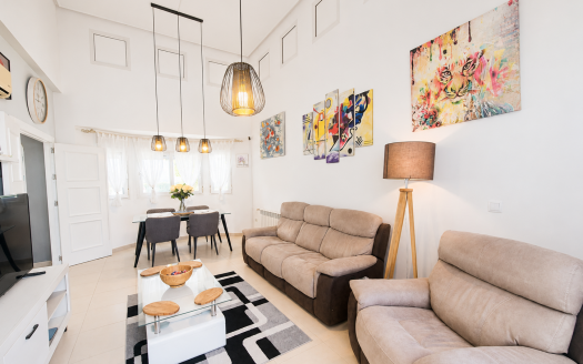 Villa – Roldan – Ref:84131