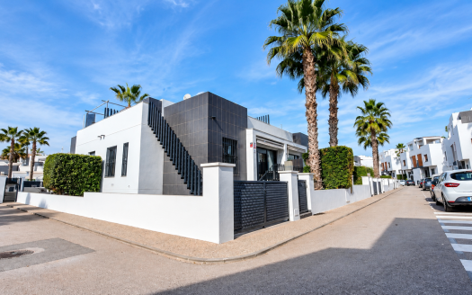 Villa – Villamartin – Ref:84558