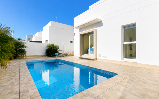 Villa – Rojales – Ref:84898
