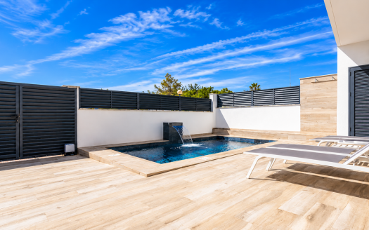 Villa – Guardamar- Ref:84944