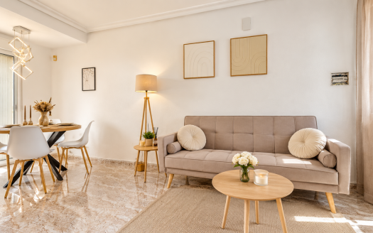 Maison – Villamartin – Ref:86563