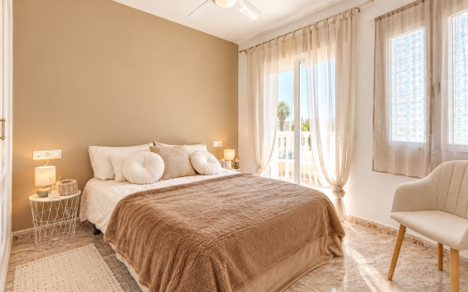 Maison – Villamartin – Ref:86563