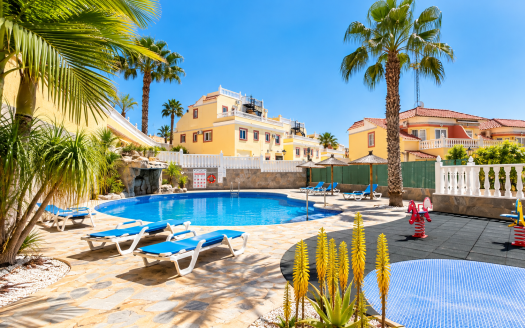 Maison – Villamartin – Ref:86563