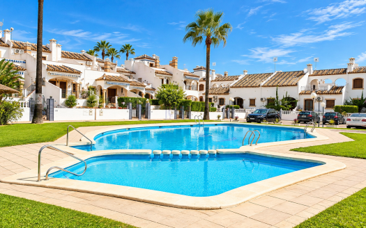 Maison – Villamartin – Ref:86729