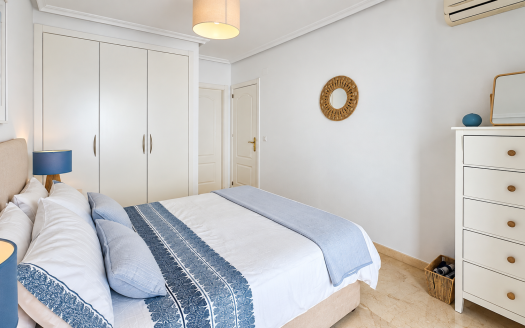 Maison – Villamartin – Ref:86729