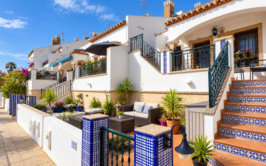 Maison – Villamartin – Ref:86729