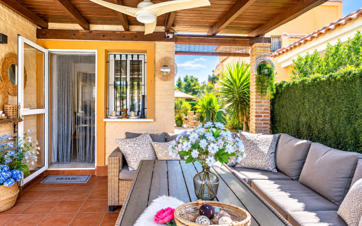 Villa – Guardamar del Segura – Ref:86770