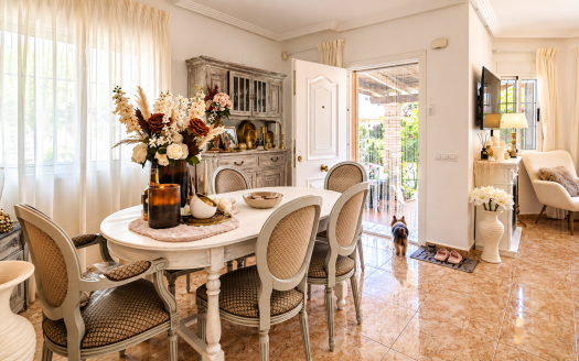 Villa – Guardamar del Segura – Ref:86770