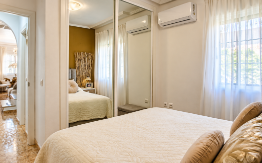 Villa – Guardamar del Segura – Ref:86770
