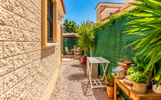 Villa – Guardamar del Segura – Ref:86770