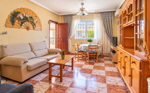 Villa – Cabo Roig – Ref:86825