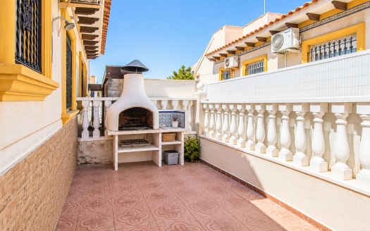 Villa – Cabo Roig – Ref:86825