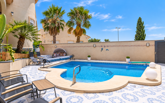 Villa – Ciuda Quesada – Ref:86855