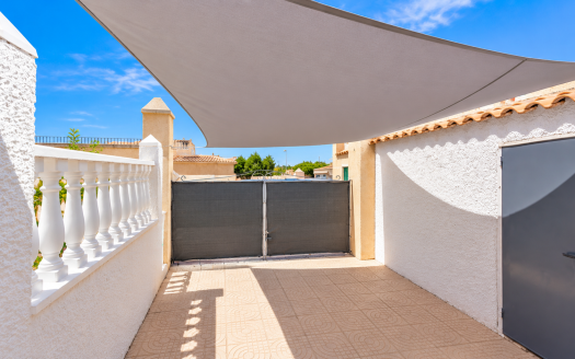 Villa – Ciuda Quesada – Ref:86855